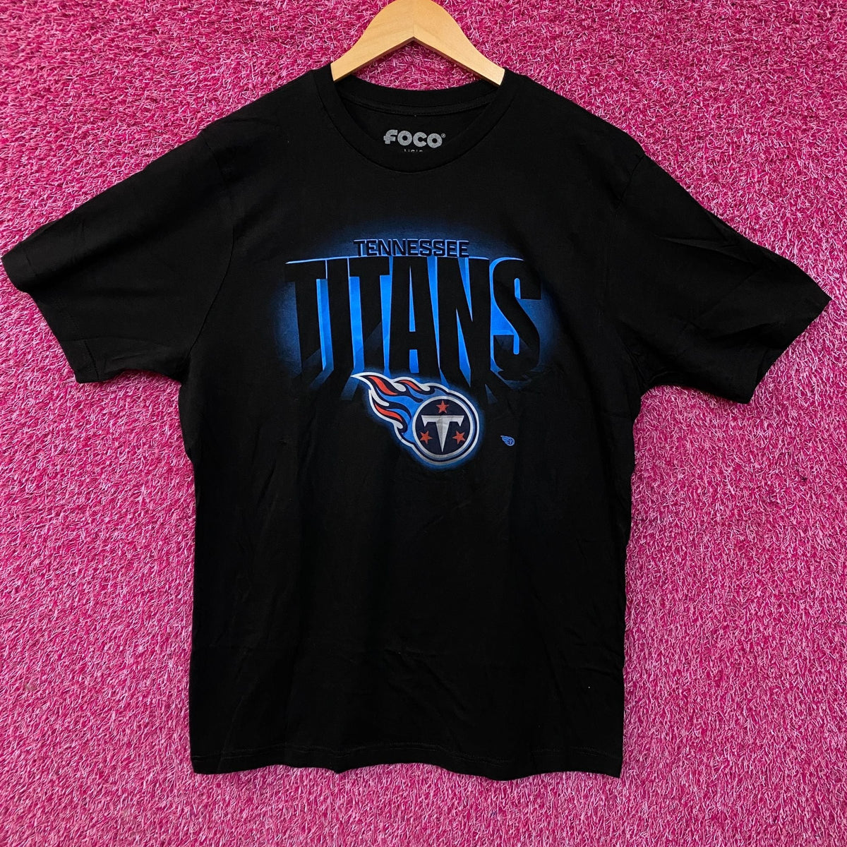 FOCO NFL Tennessee Titans Team Logo Graphic T-Shirt Large product image 1