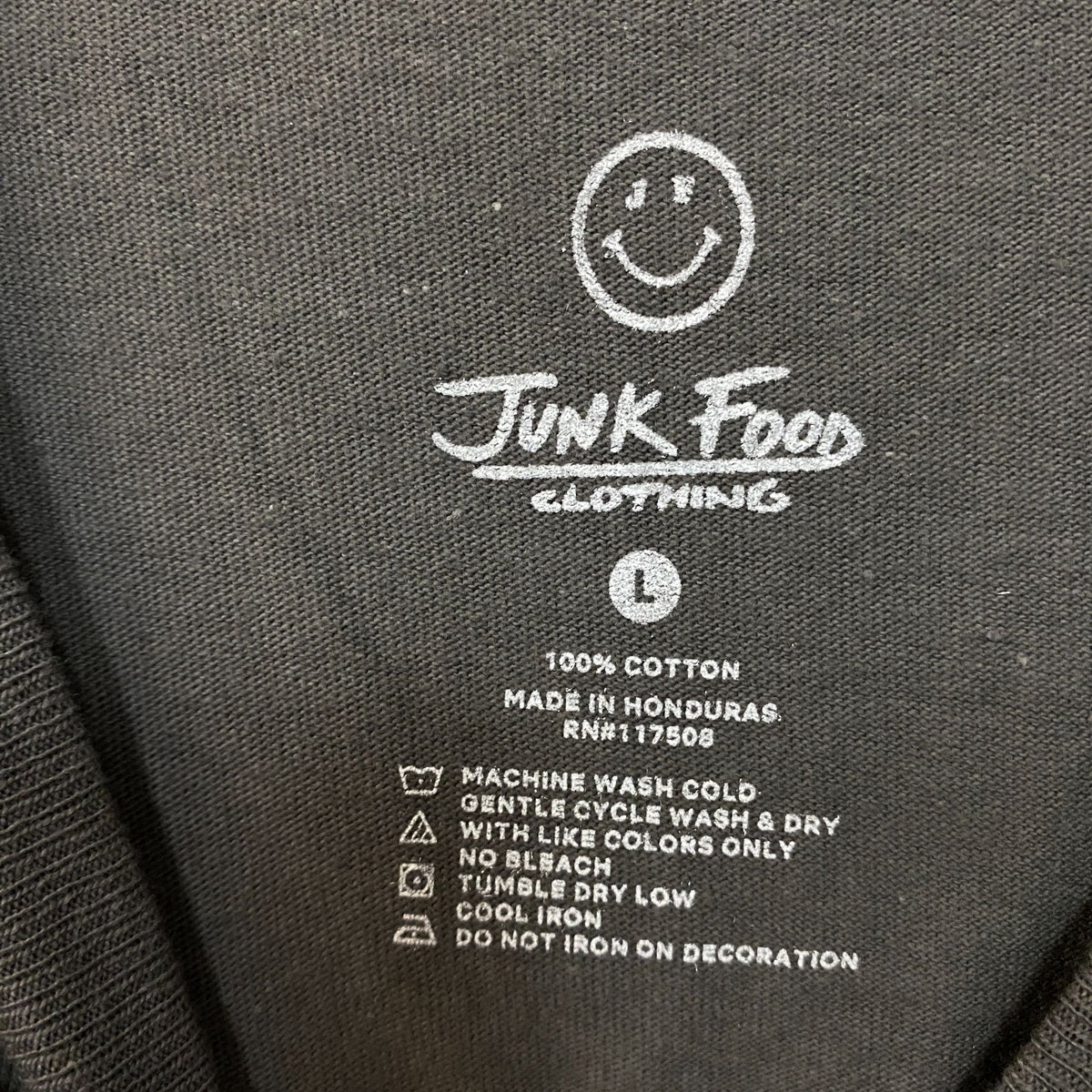 Junk Food Ford Mustang 1970 Graphic T-Shirt Large product image 4