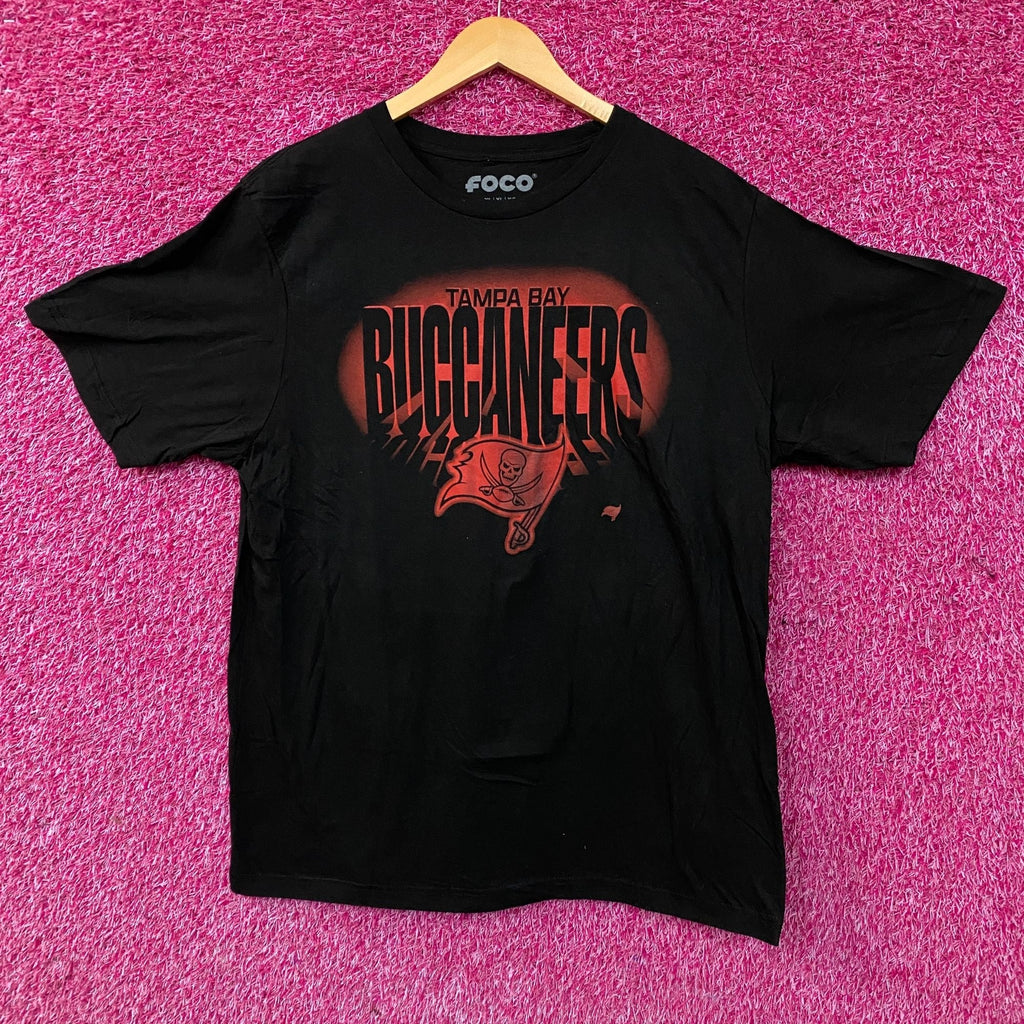 FOCO NFL Tampa Bay Buccaneer Team Logo Graphic T-Shirt XL product image 1