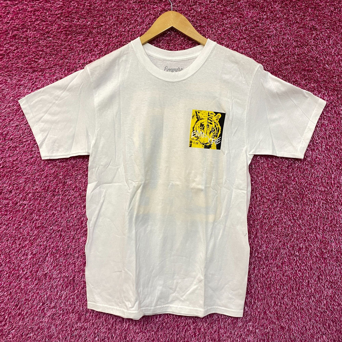 Empyre On The Prowl tiger Tshirt size medium product image 3