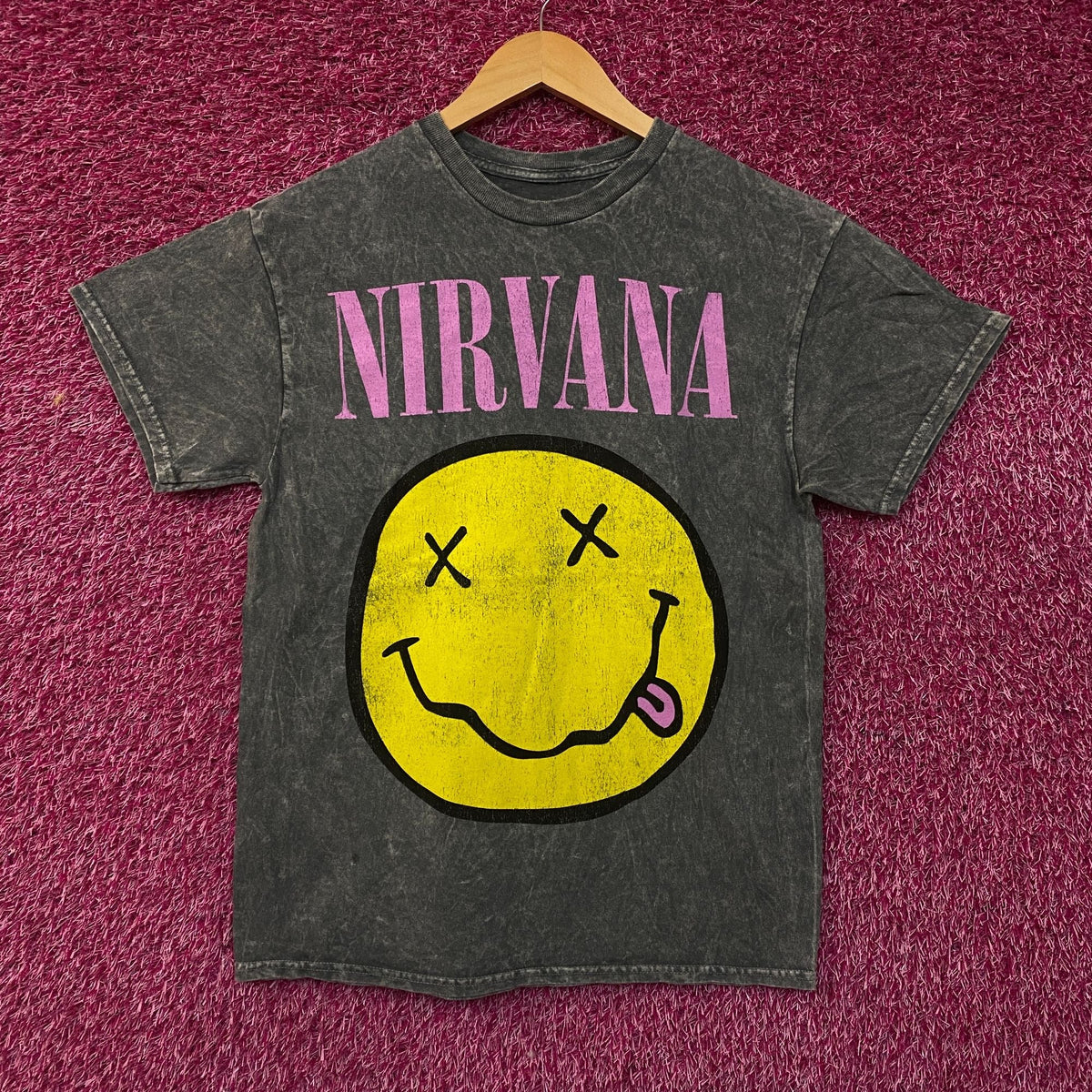 Nirvana Smiley Face Graphic Grunge T-Shirt Medium product image 1