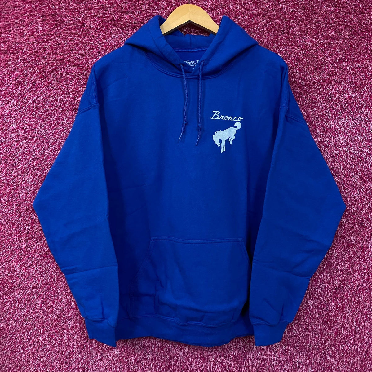 Junk Food Ford Bronco Classic Logo Pullover Hoodie Medium product image 2
