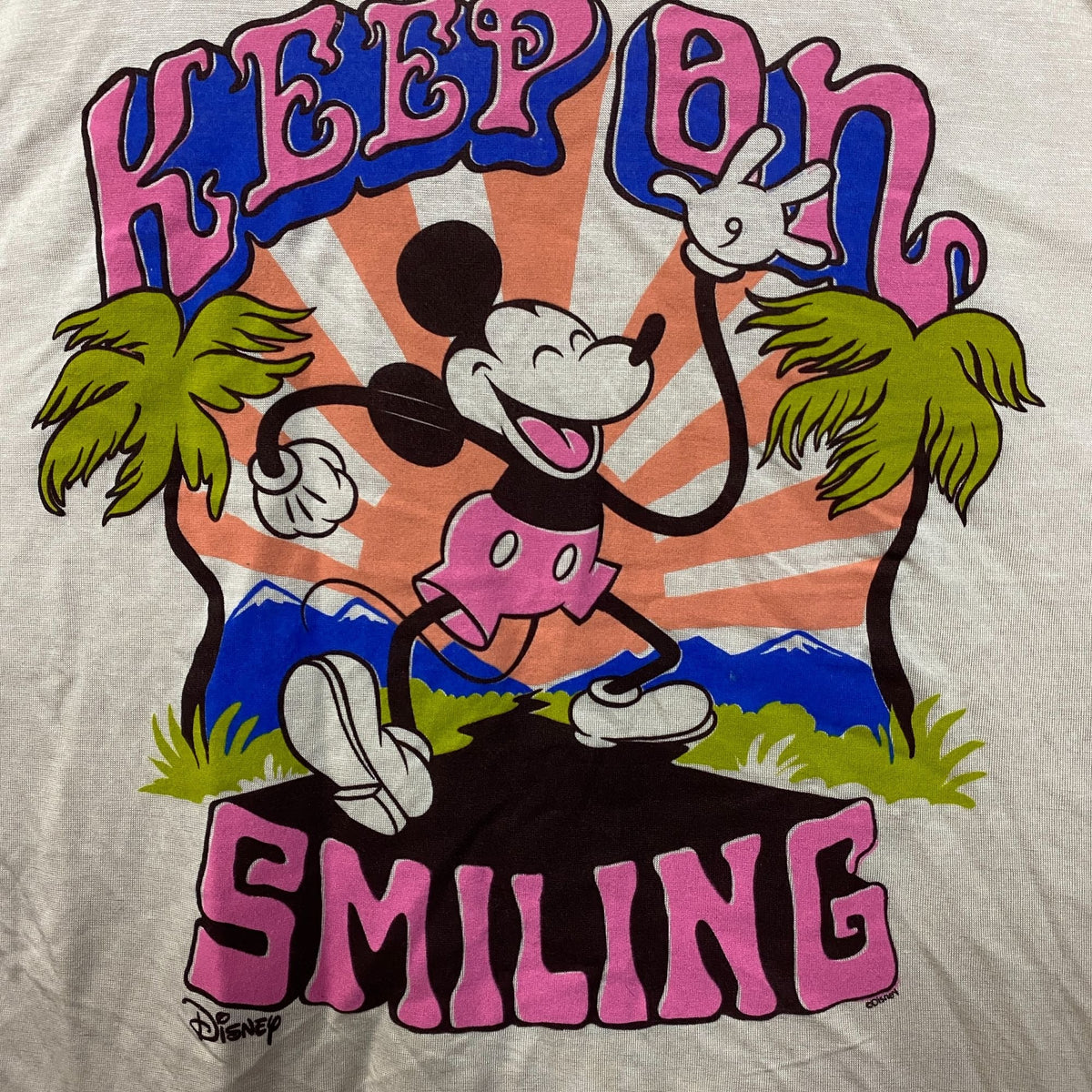 Junk Food Clothing Mickey Mouse Keep On Smiling Graphic product image 2
