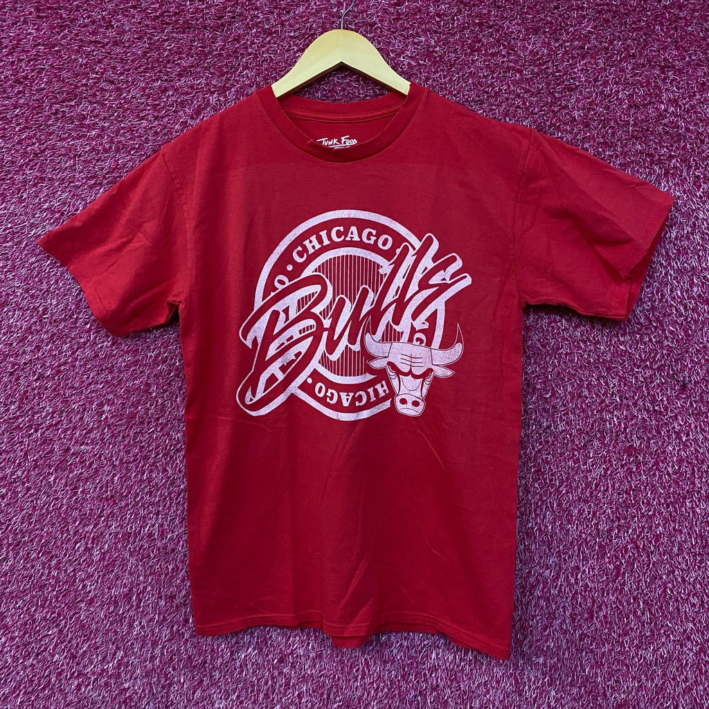 Junk Food Clothing NBA Chicago Bulls Crest Vintage Style product image 1