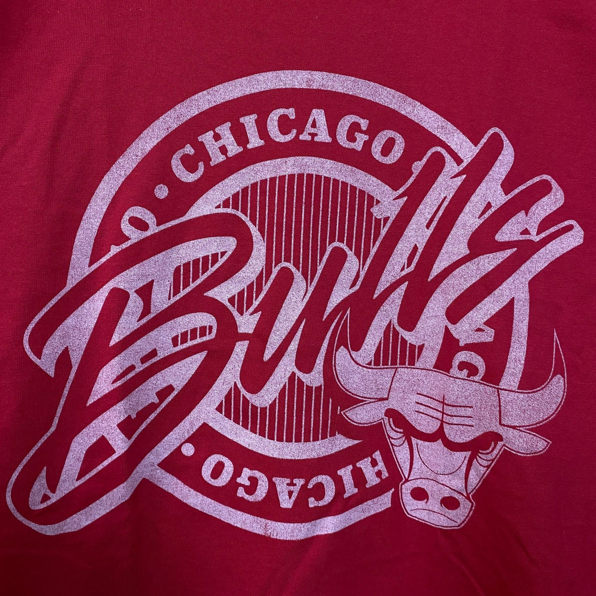 Junk Food Clothing NBA Chicago Bulls Crest Vintage Style product image 2