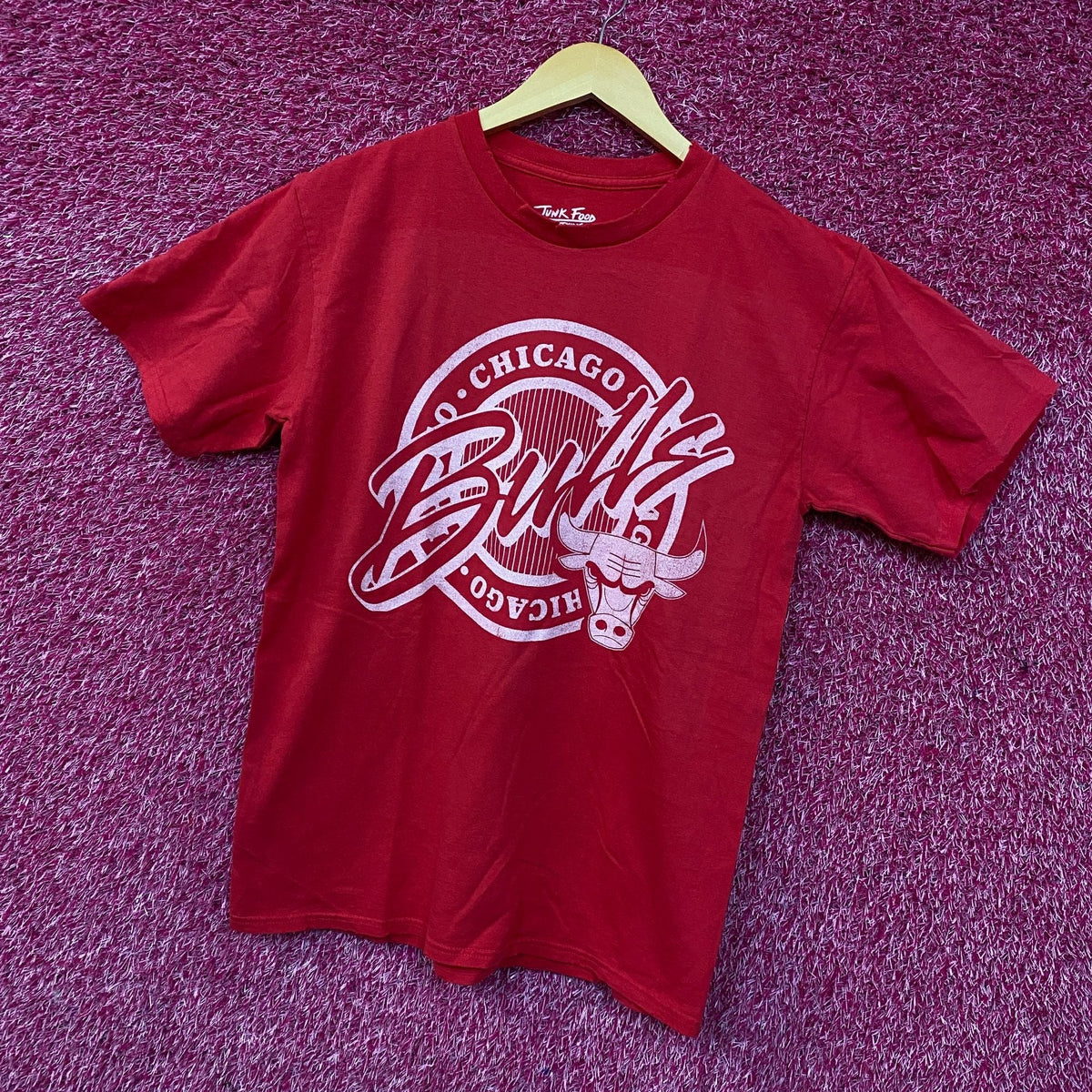 Junk Food Clothing NBA Chicago Bulls Crest Vintage Style product image 3