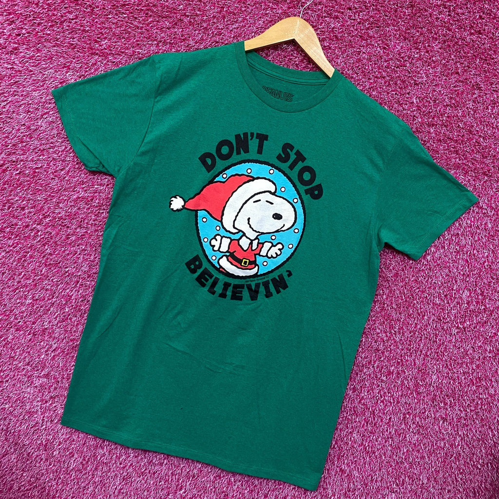 Santa Snoopy Dont Stop Believin Peanuts Christmas Tee L product image 3