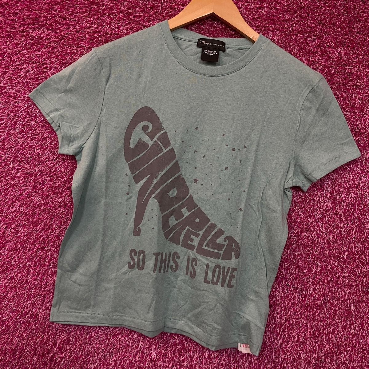 So this is Love Cinderella Glass SLipper Tshirt size XS product image 3