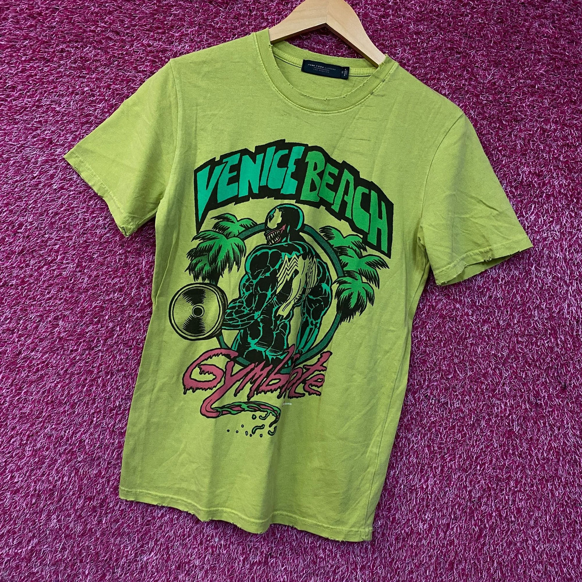 Junk Food Clothing Venice Beach Gymbiote Venom Graphic product image 3