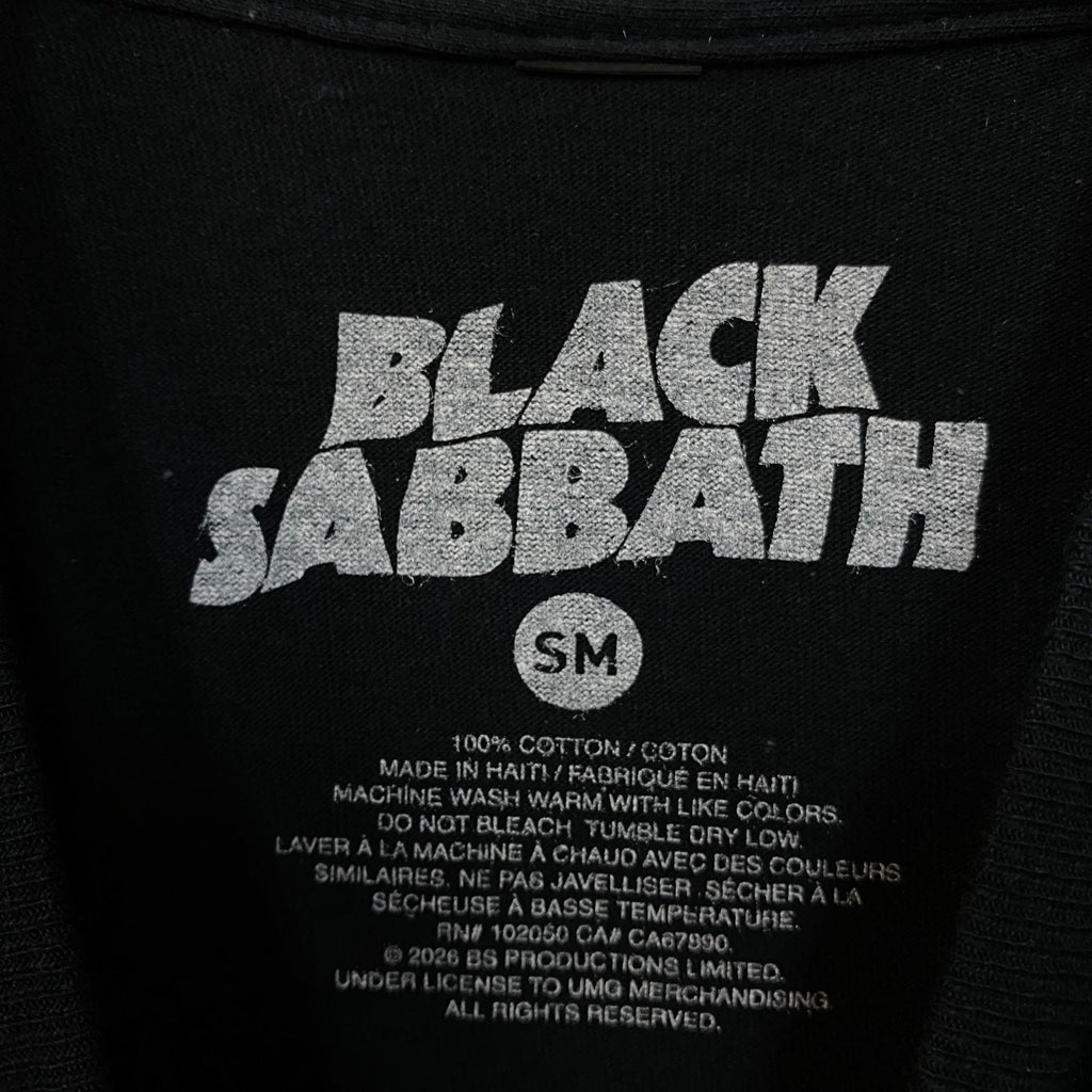 Black Sabbath Crowd Logo Heavy Metal Band T-Shirt Small product image 4