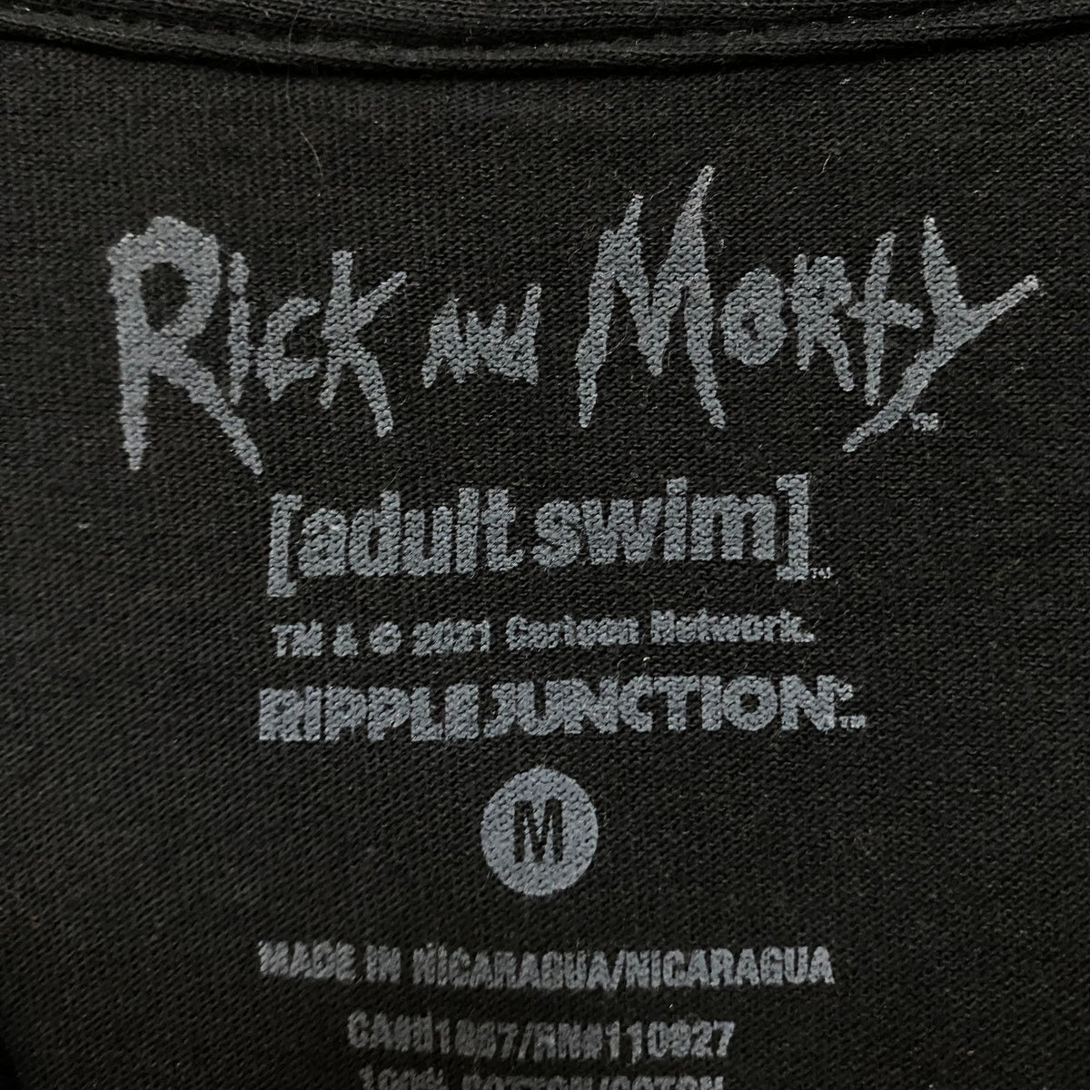 Rick and Morty watercolor eye pull Tshirt size medium product image 4
