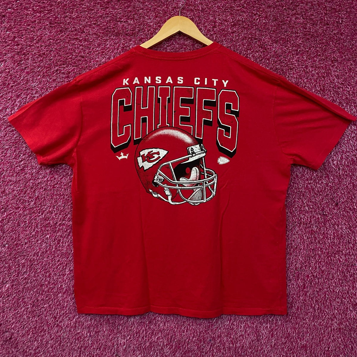 Junk Food Kansas City Chiefs NFL Helmet Graphic T-Shirt 2XL product image 1