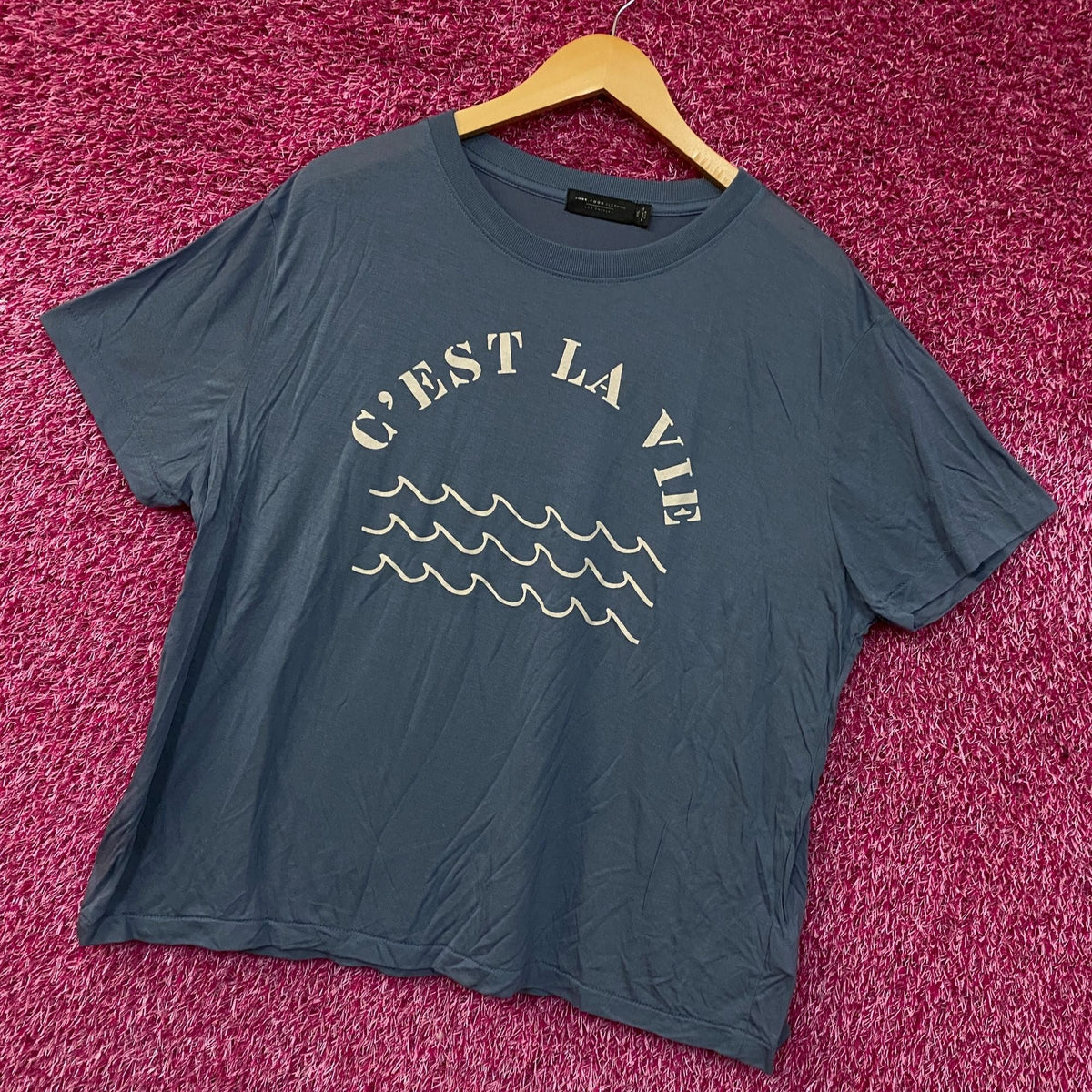Junk Food Clothing C'est La Vie Vintage Tissue Women's Tee product image 3