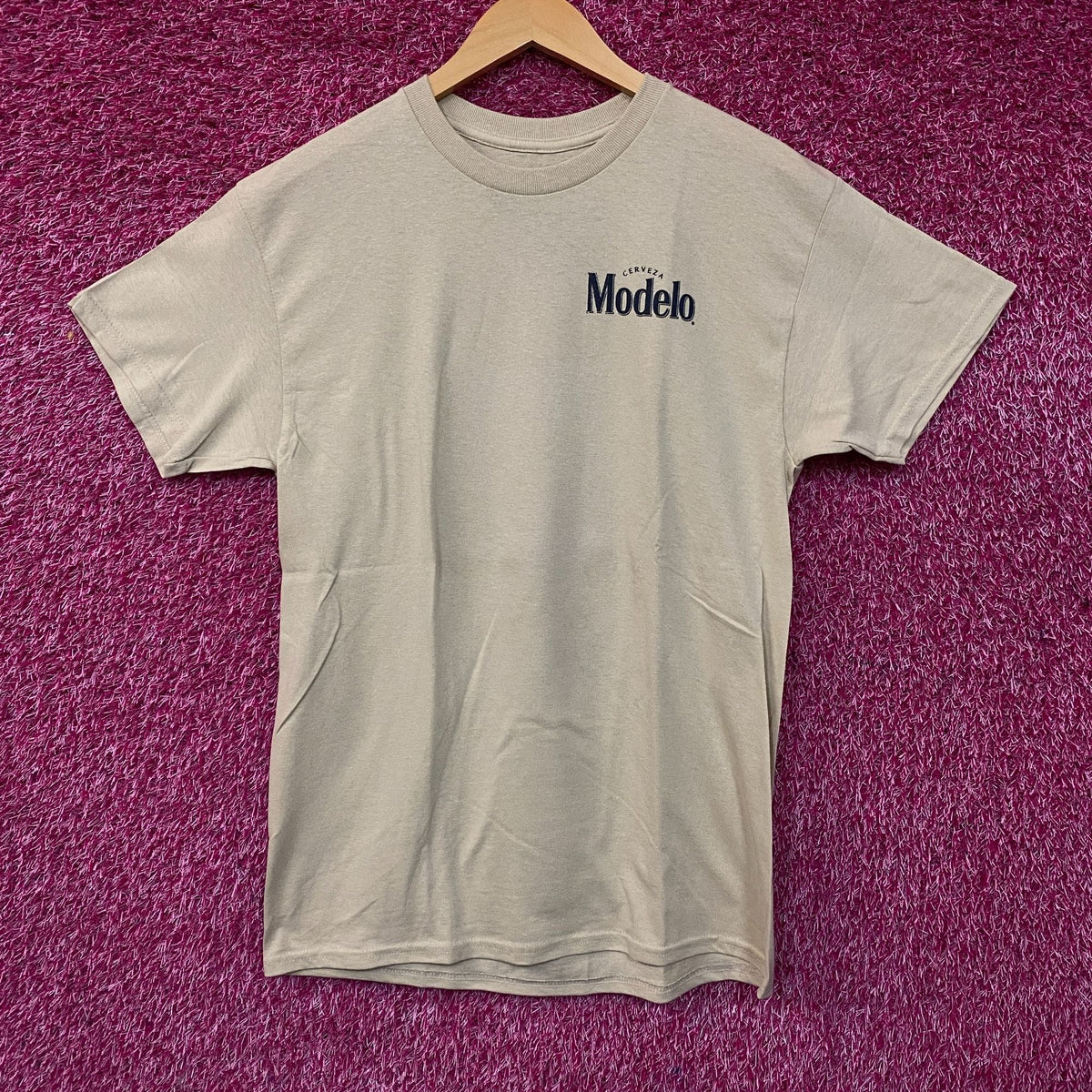 Ripple Junction Modelo Especial Beer Graphic T-Shirt Medium product image 2