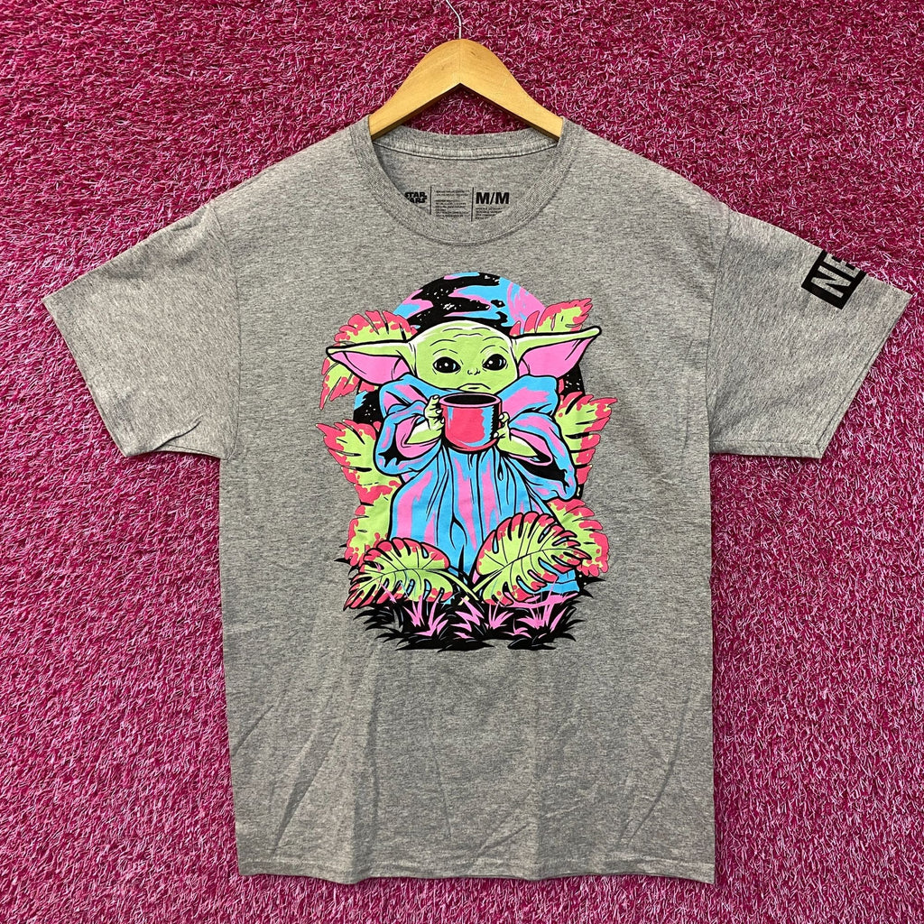 Star Wars Grogu Neon Tshirt size medium product image 1