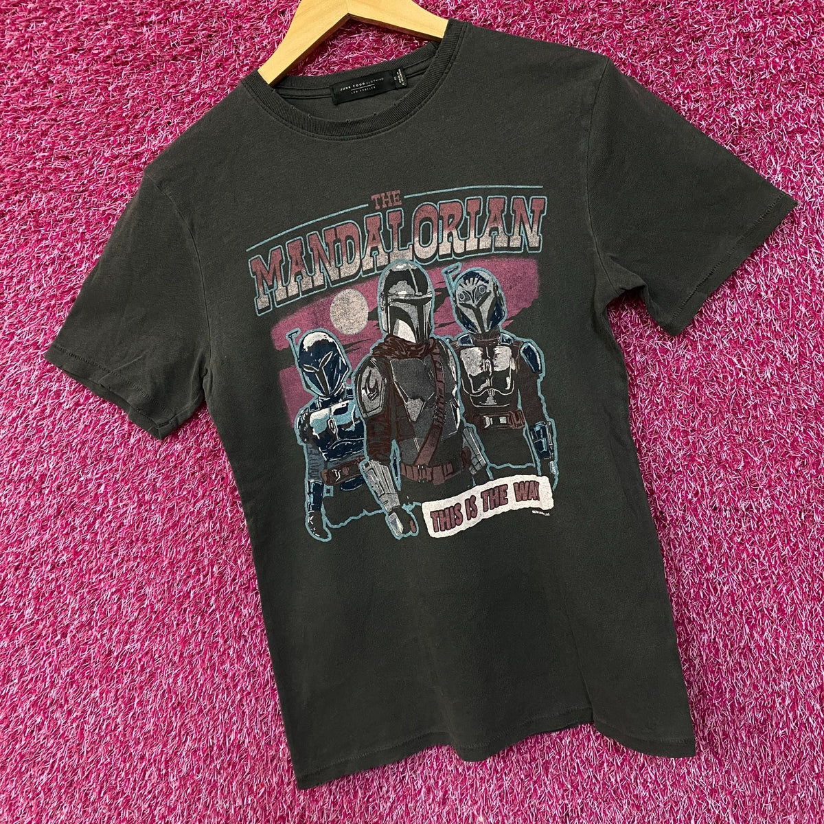 Junk Food Clothing Star Wars Mandalorian Vintage Style product image 3