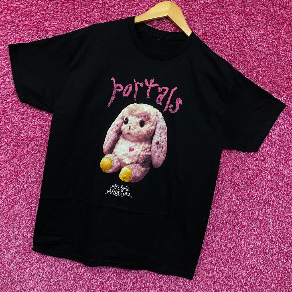 Melanie Martinez Bunny Tshirt size large product image 3