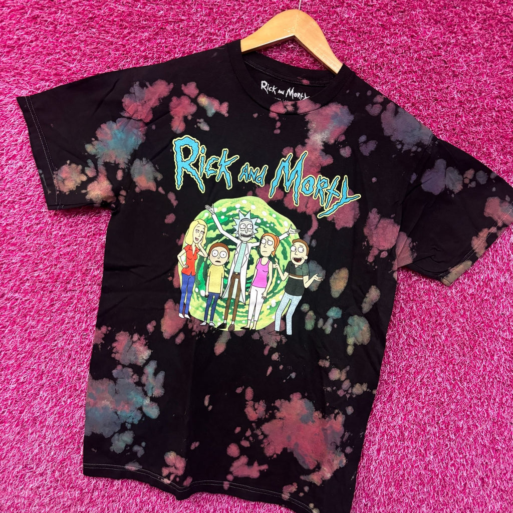 Rick and Morty Family Portrait tiedye T-shirt size medium product image 3