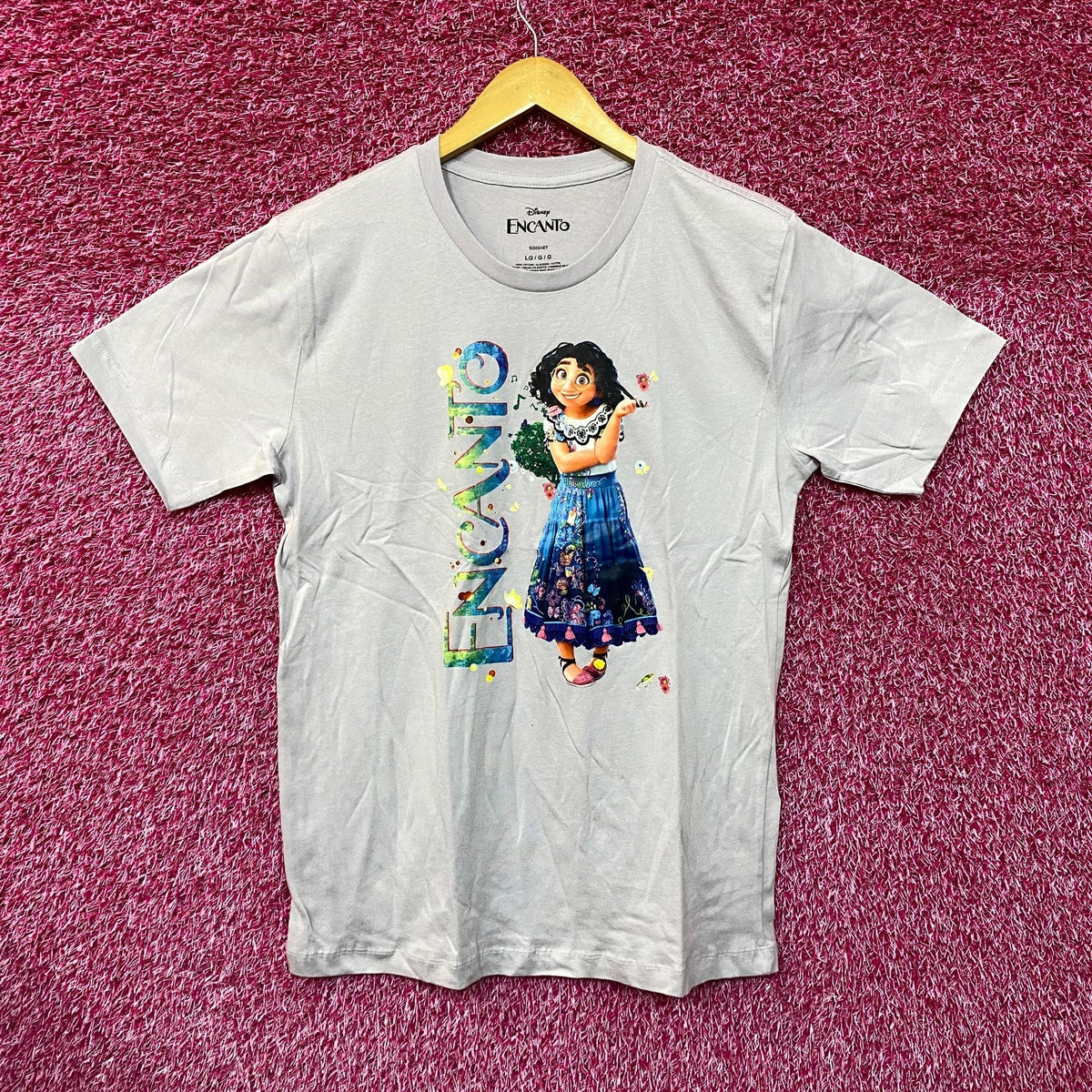 Encanto Mirabel Madrigal Disney Animated Movie Tee L product image 1