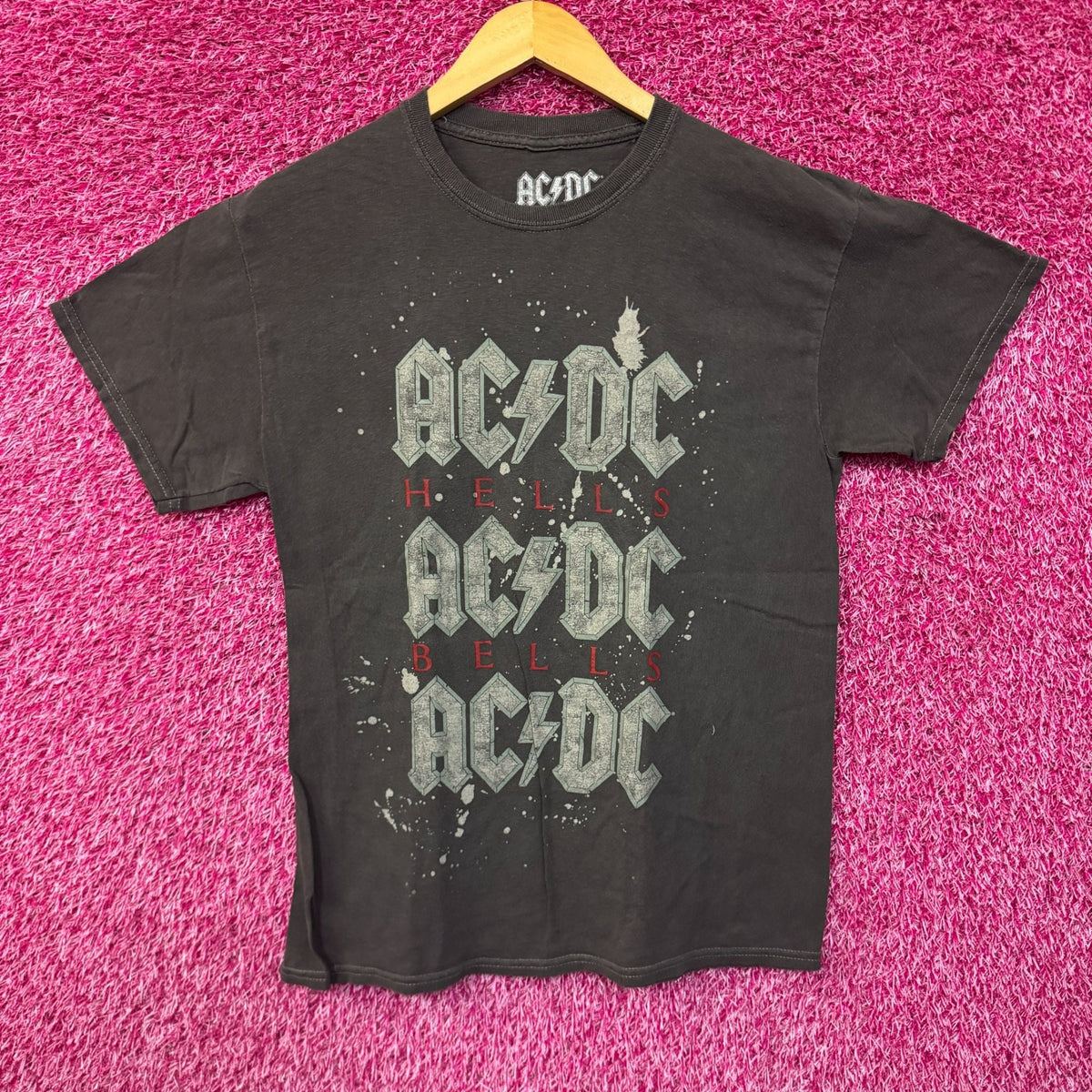 AC/DC Splatter Spell Out Hells Bells Hard Rock Band Tee M product image 1