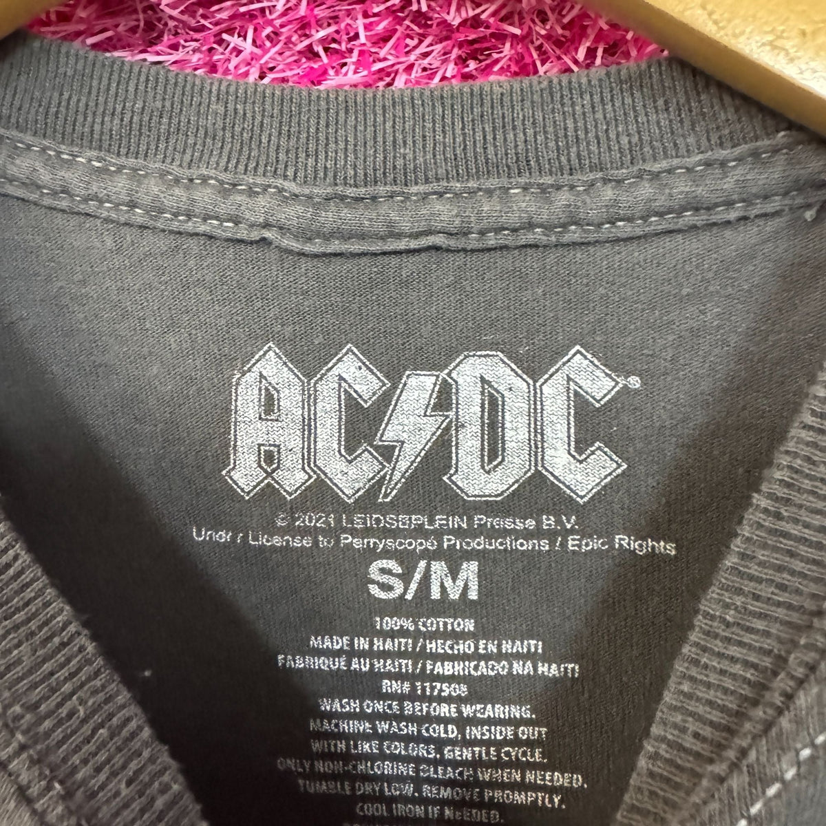 AC/DC Splatter Spell Out Hells Bells Hard Rock Band Tee M product image 4
