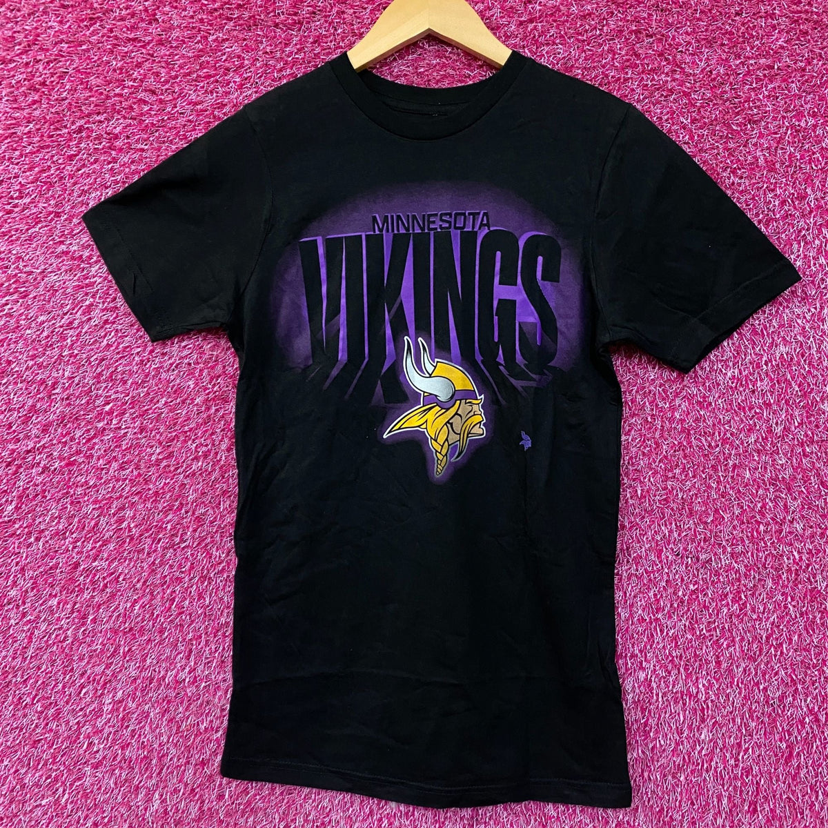 FOCO NFL Minnesota Vikings Logo Graphic T-Shirt Small product image 1