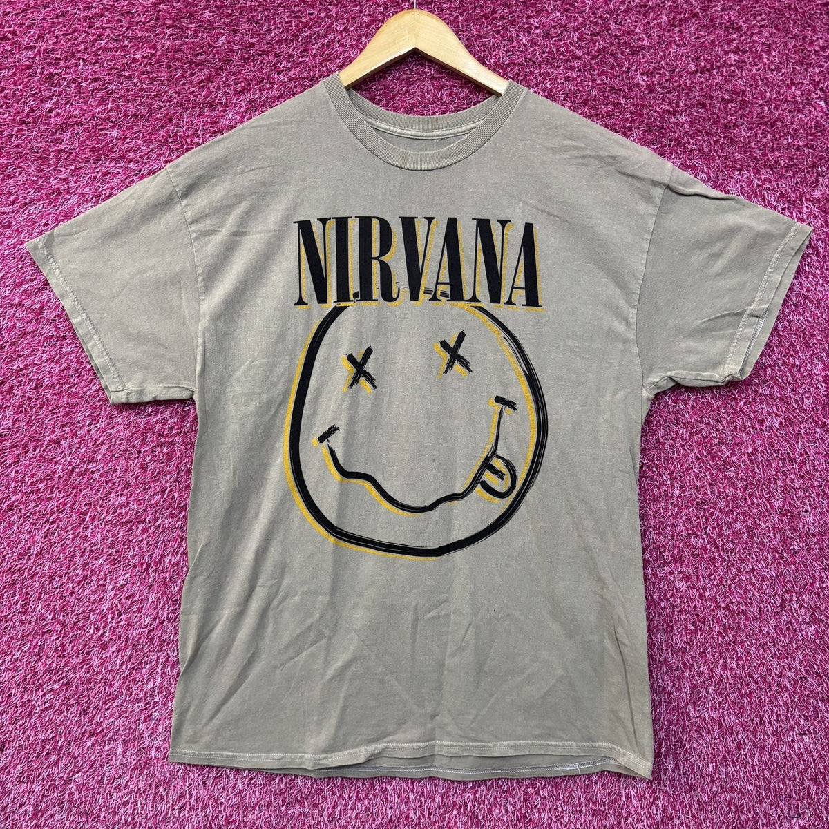 Nirvana Smiley Logo Gray Biege T-Shirt XL product image 1