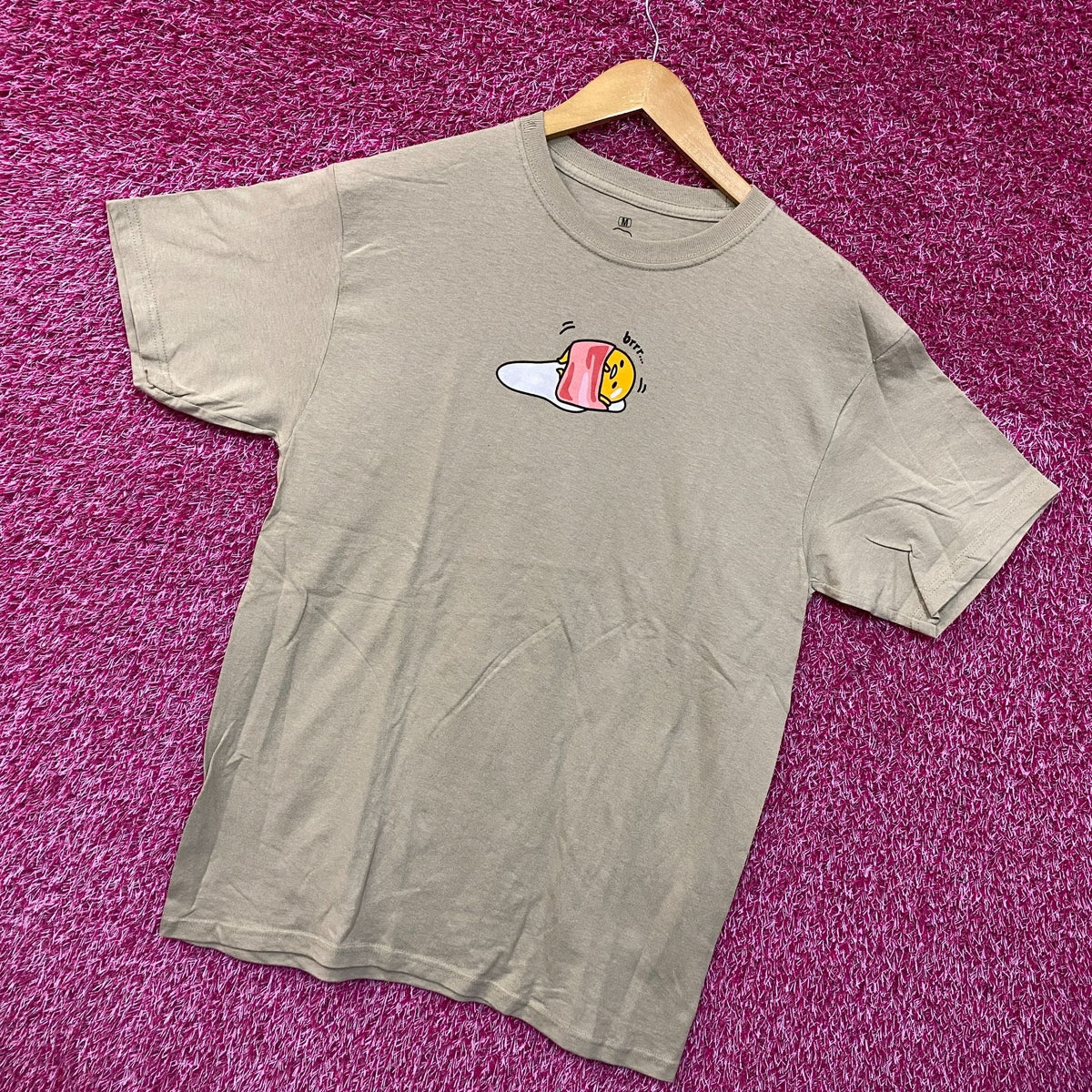 Gudetama The Lazy Egg Brrr with Bacon Blankie Sanrio Tee M product image 3
