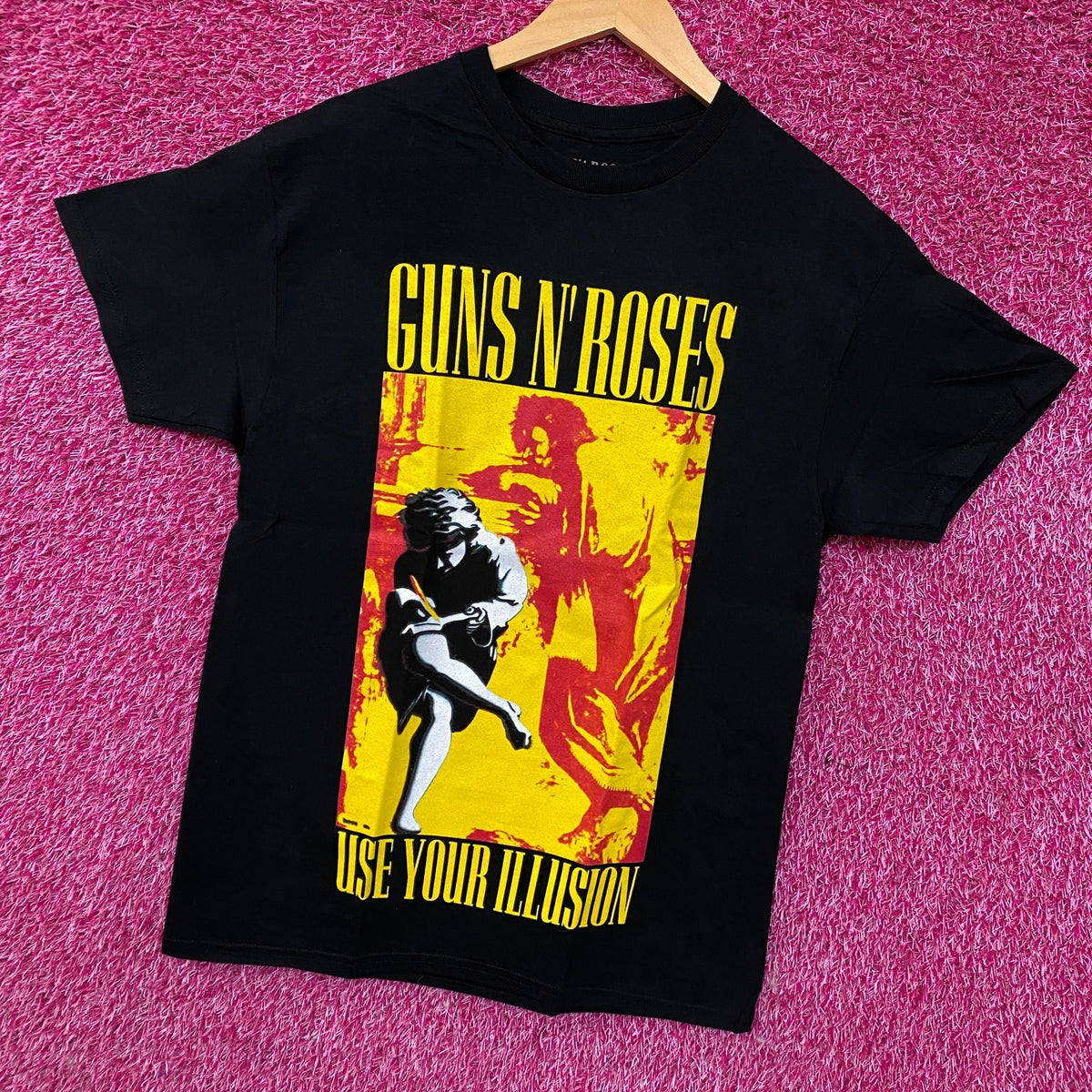 Guns N' Roses Use Your Illusion Hard Rock T-shirt Medium product image 3