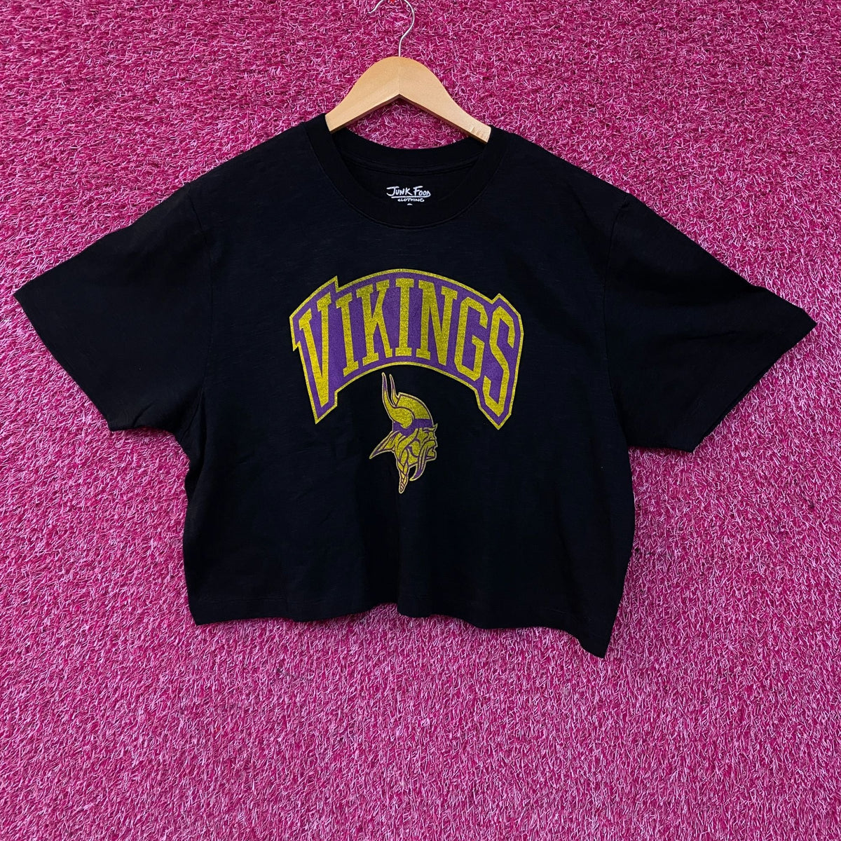 Junk Food Clothing Minnesota Vikings Women's Mock Neck Crop product image 1