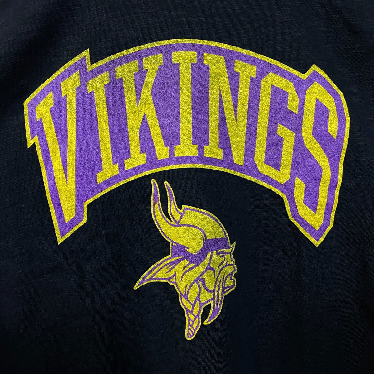 Junk Food Clothing Minnesota Vikings Women's Mock Neck Crop product image 2