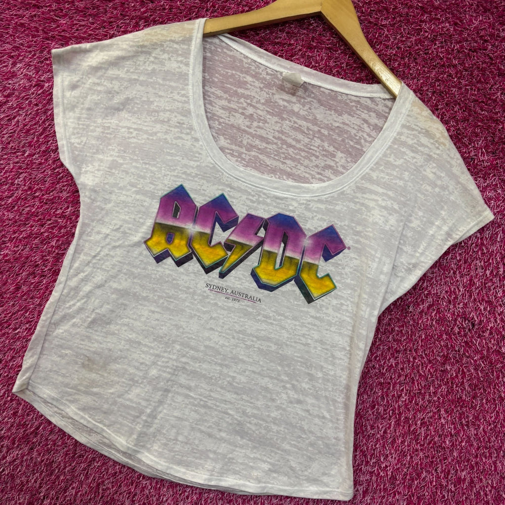 AC/DC Sydney Australia woman’s rock Tshirt size large product image 3