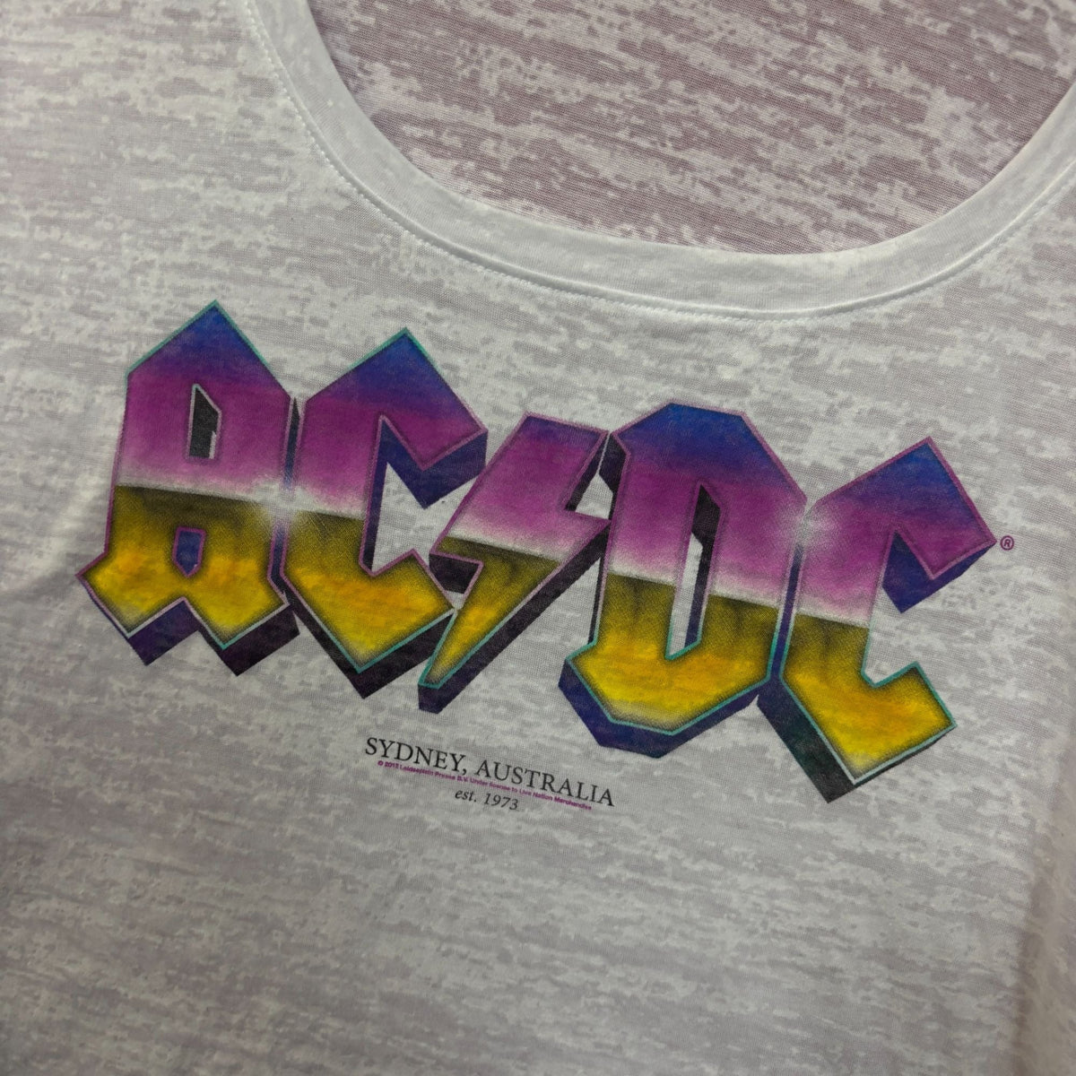 AC/DC Sydney Australia woman’s rock Tshirt size large product image 4
