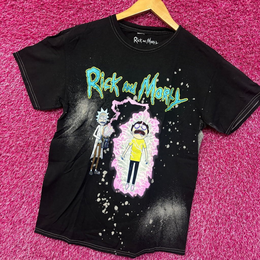 Rick and Morty Zapping bleach dye T-shirt size medium product image 3