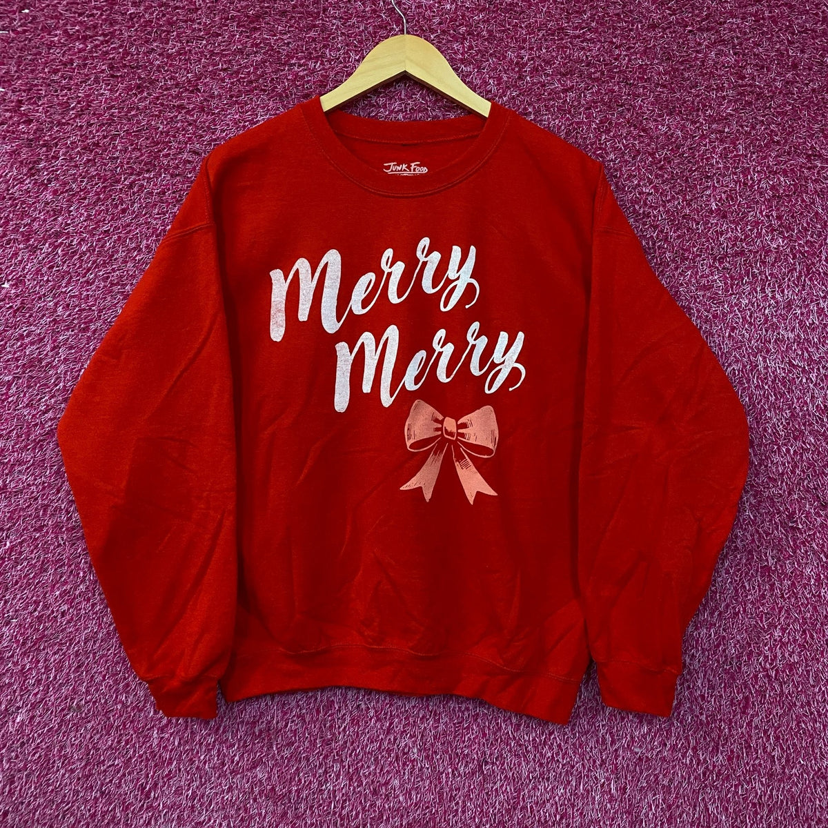 Junk Food Merry Graphic Fleece Sweatshirt Medium product image 1