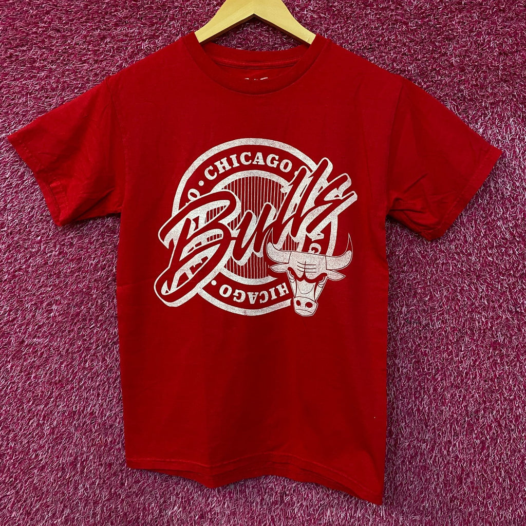 Junk Food Clothing NBA Chicago Bulls Crest Vintage Style product image 1