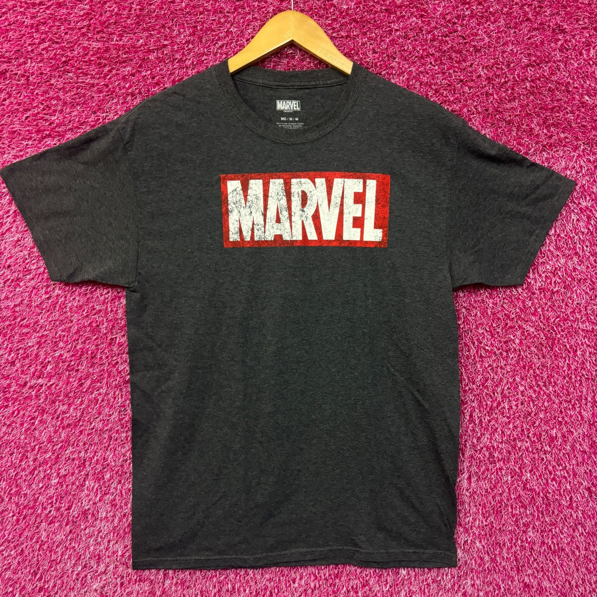Marvel logo Tshirt size medium product image 1