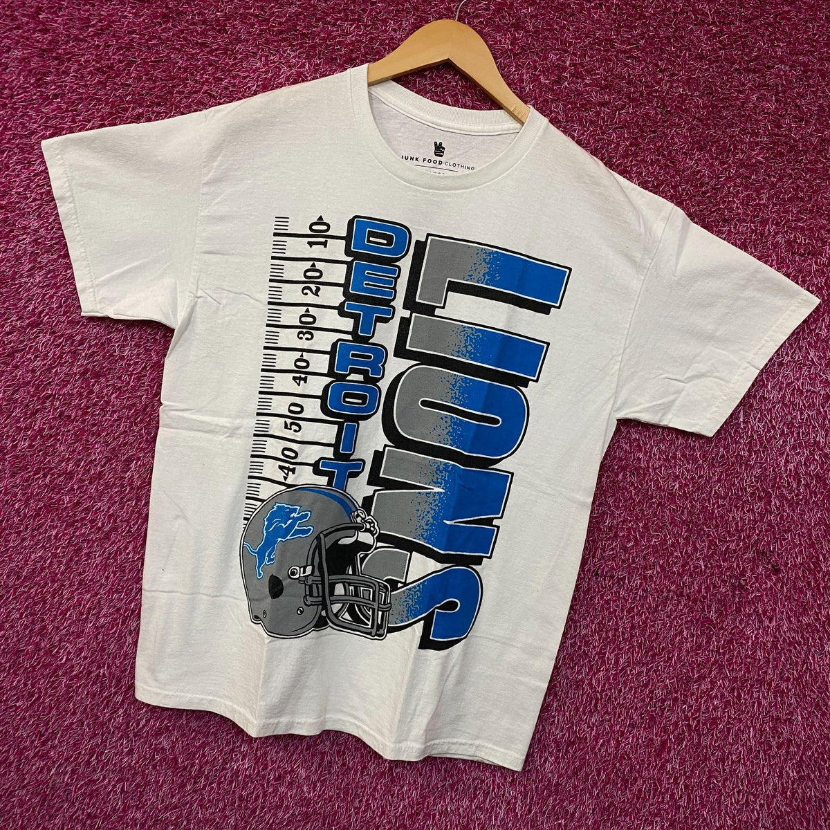 NFL Detroit Lions Yardage Graphic Design T-Shirt Medium product image 3