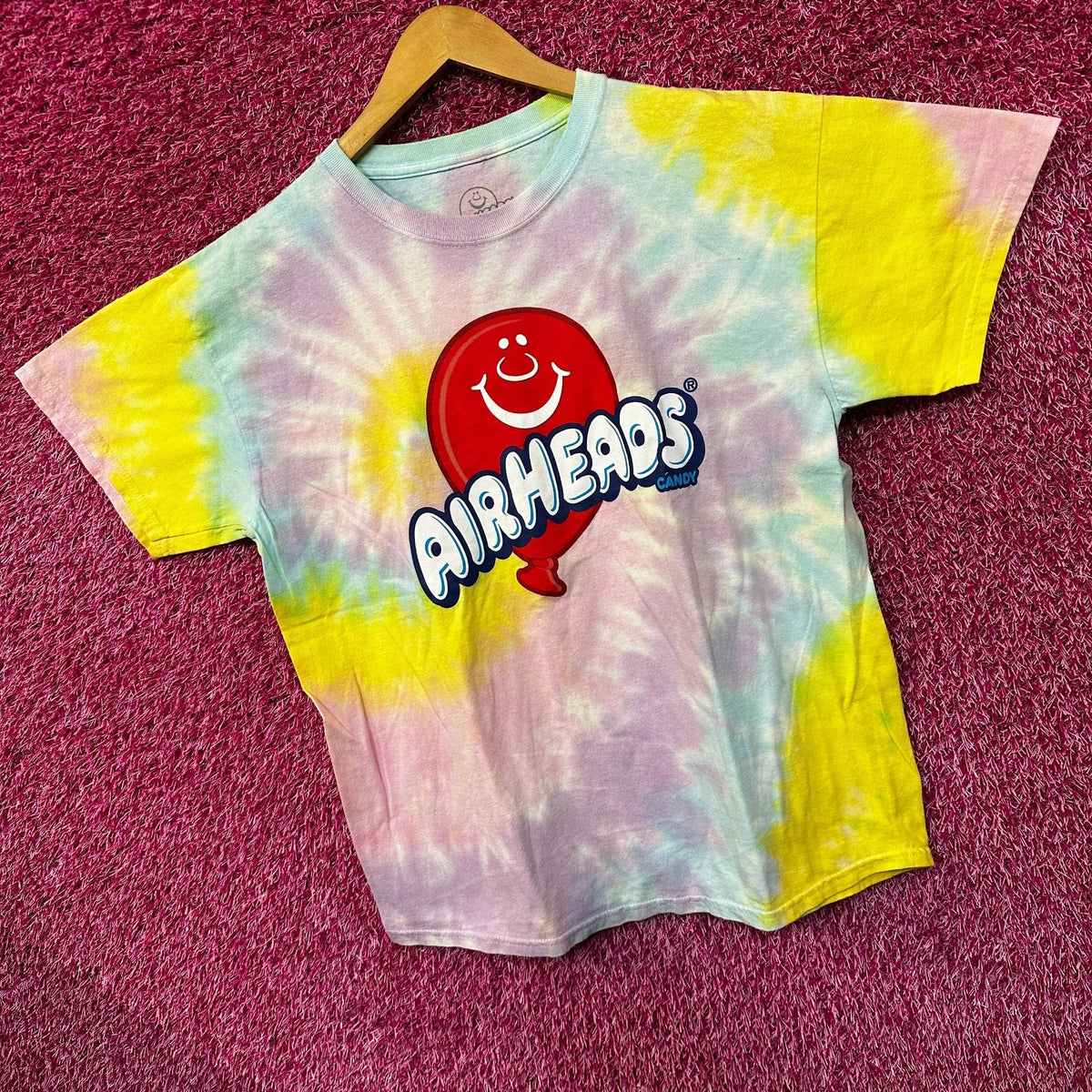 Airheads Smiley Red Balloon Logo Taffy Candy Promo Tie Dye L product image 3