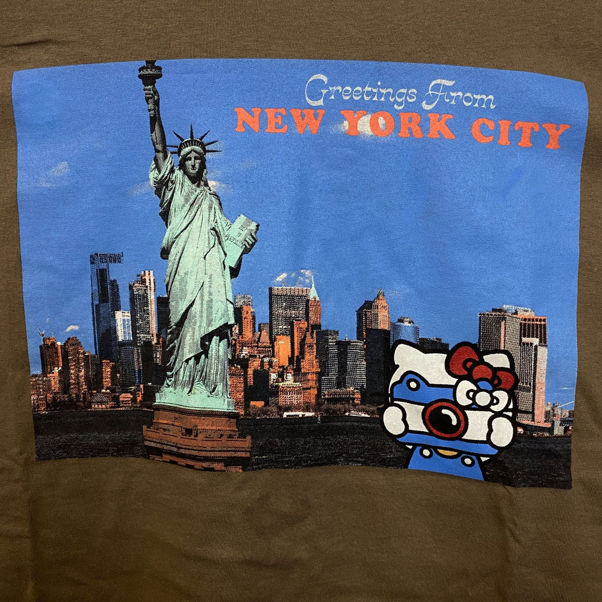 Sanrio Hello Kitty "Greetings From New York City" Graphic product image 7