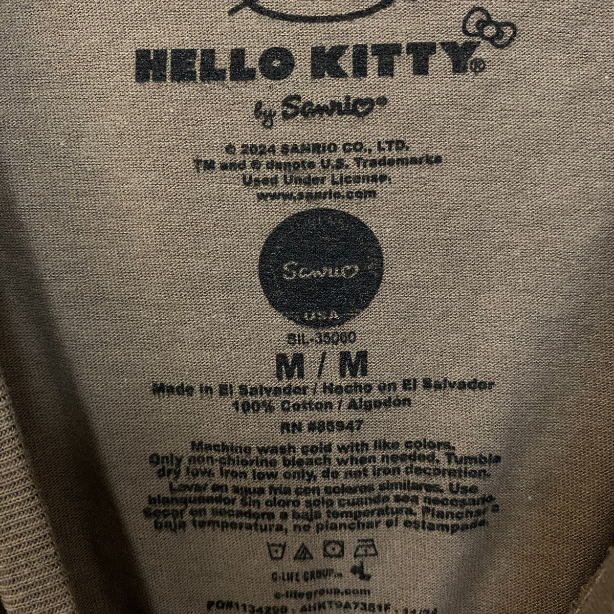 Sanrio Hello Kitty "Greetings From New York City" Graphic product image 8