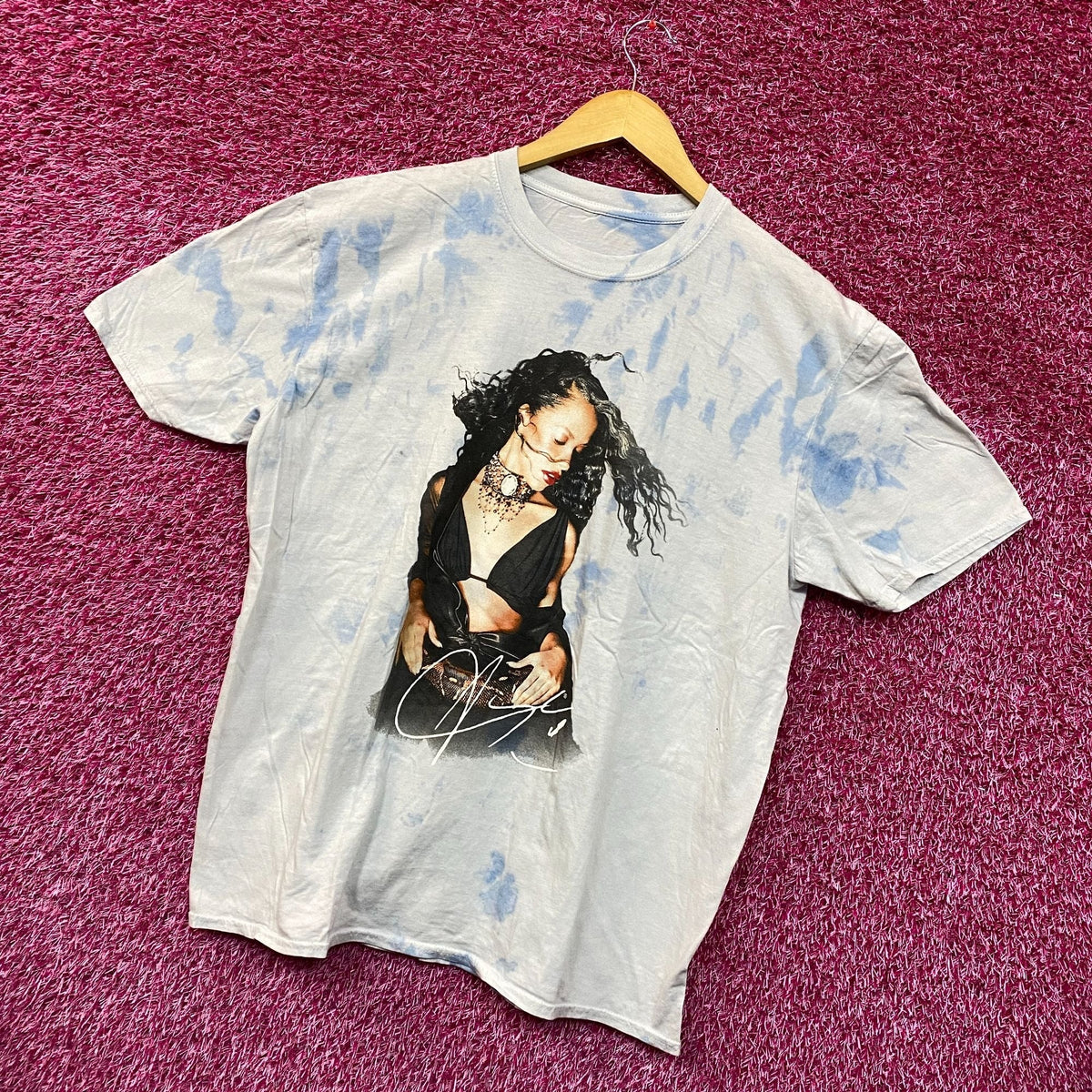 Aaliyah Queen Of RNB Tie dye Tshirt size extra large product image 3
