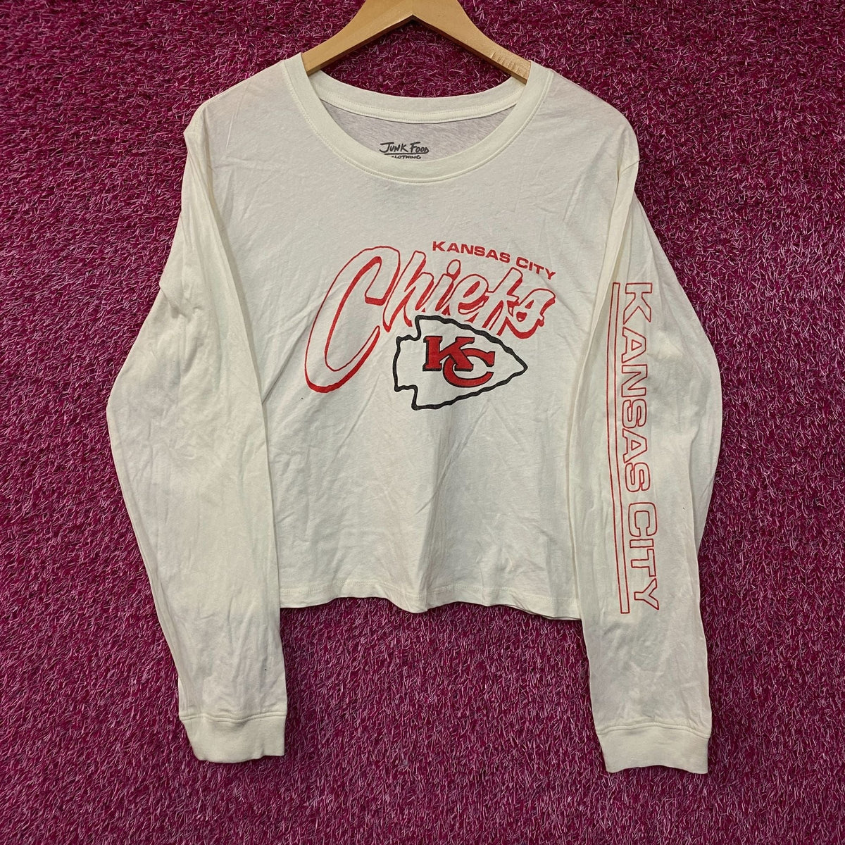 Junk Food NFL Kansas City Chiefs Long Sleeve Cropped product image 3