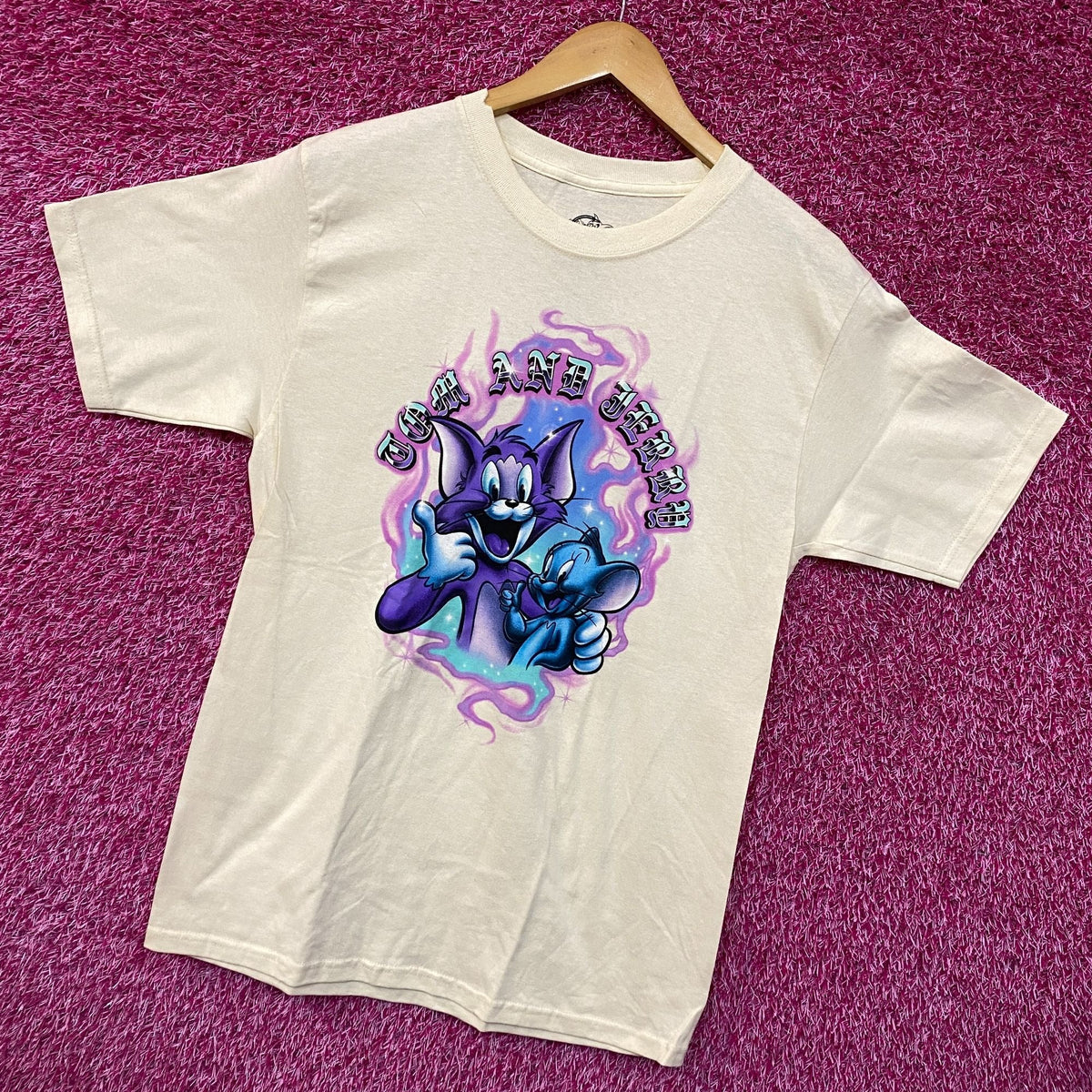Tom and Jerry Airbrushed Cartoon Tshirt size medium product image 3