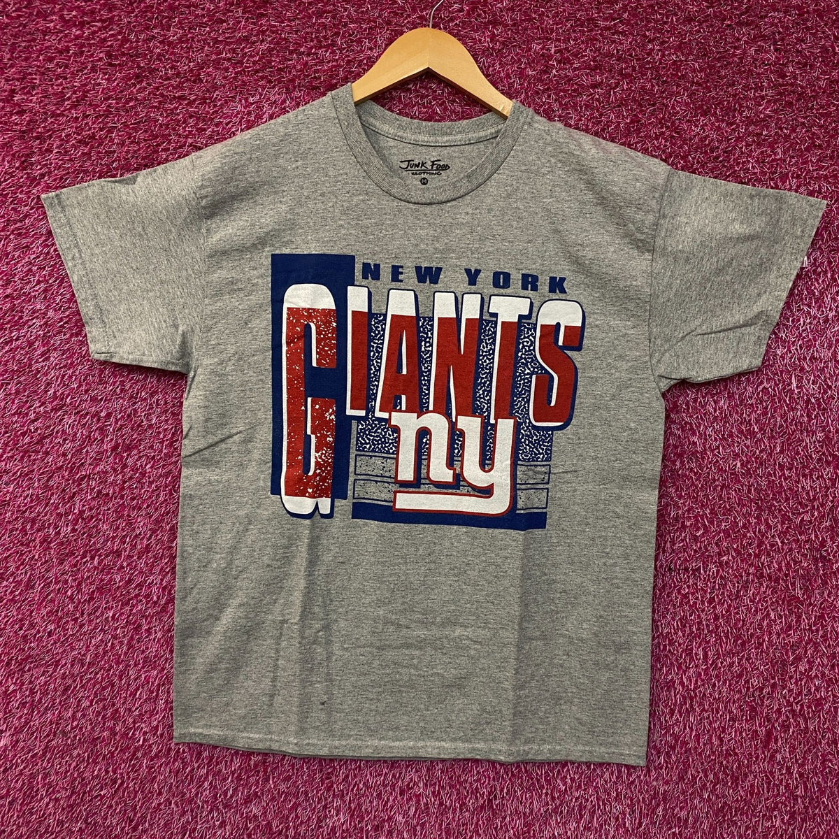 Junk Food NFL New York Giants Complete T-Shirt Medium product image 1