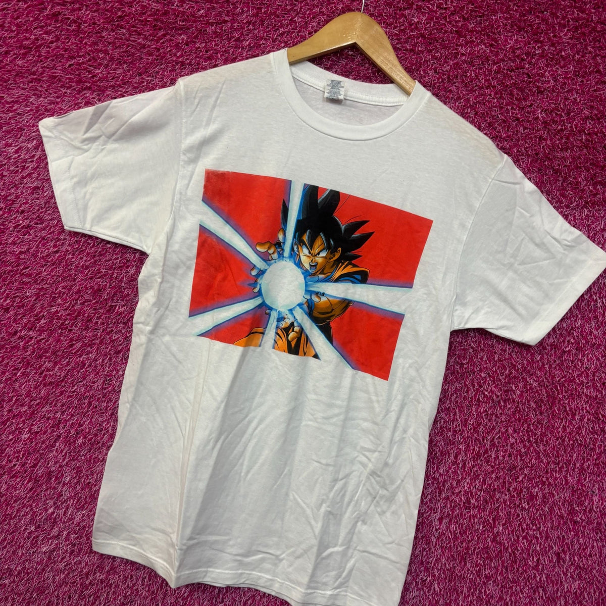 Dragon Ball z Goku Kamehameha T-shirt size medium product image 3