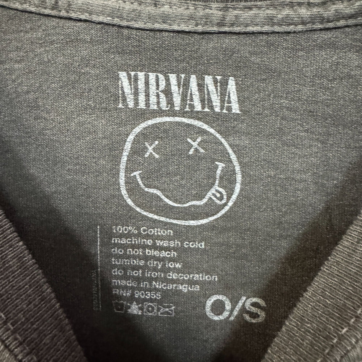 Nirvana Nevermind Smiley Distressed Grunge Rock Band Tee O/S product image 4