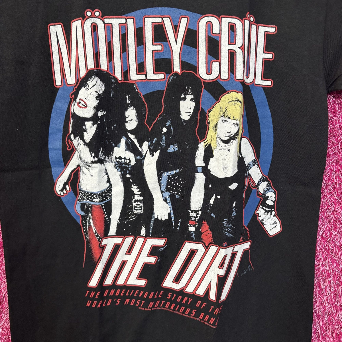 Motley Crue "The Dirt" Black T-Shirt Small product image 2