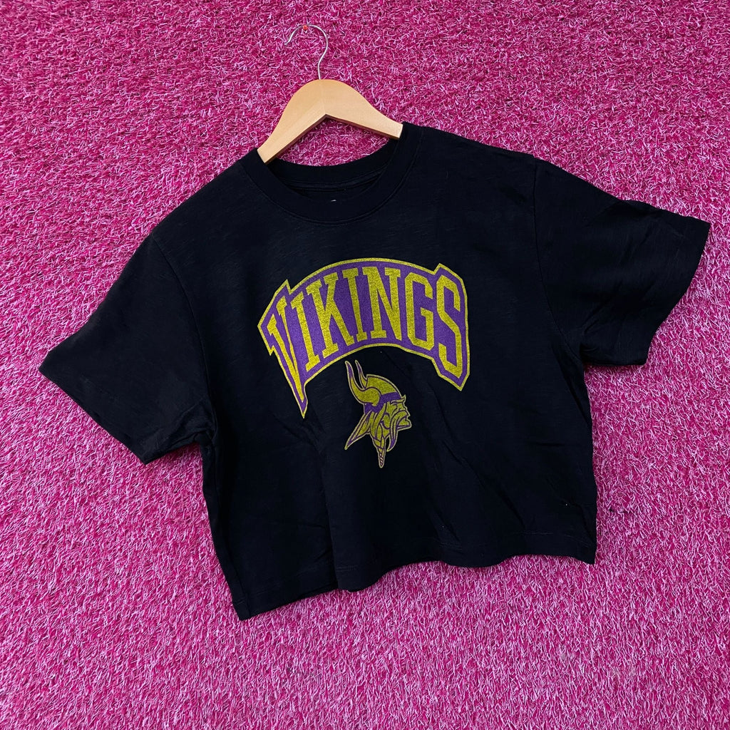 Junk Food Clothing Minnesota Vikings Women's Mock Neck Crop product image 3