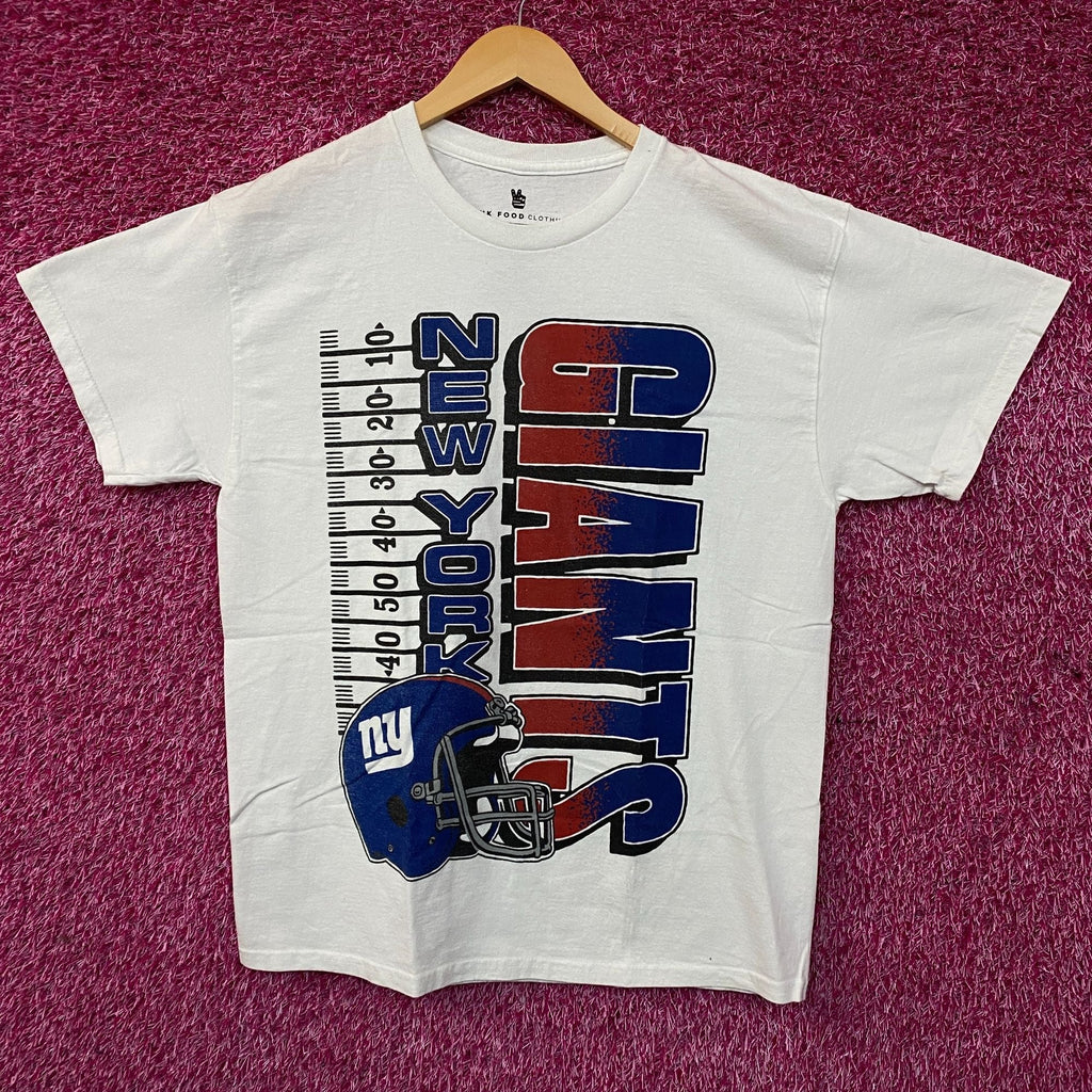 NFL New York Giants Yardage Graphic Design T-Shirt Medium product image 1